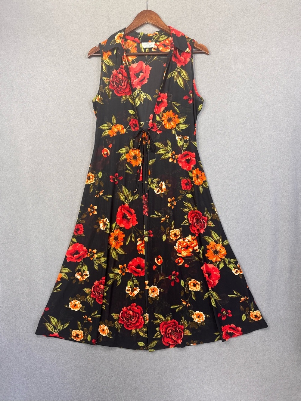 Ember Sleeveless Wrap Midi Open Tie Cardigan in Black, Red & Orange Floral, M